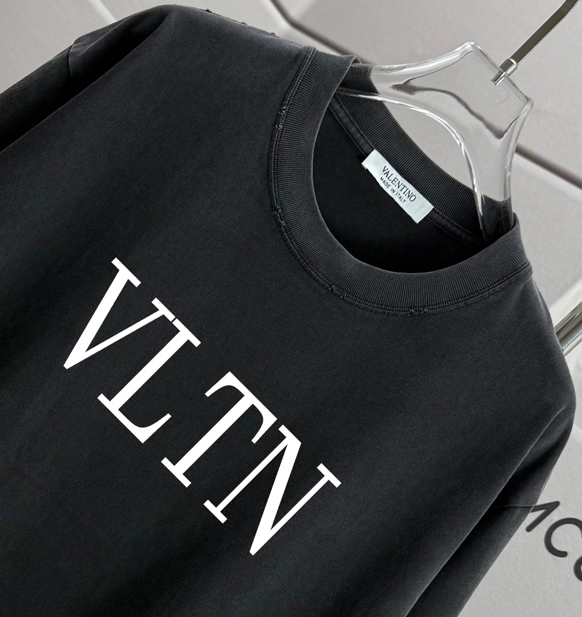 # VALENTIN* * 2026 New Arrival 320 tee Same Style : Size :S M L XL XXL Size： S （90-130 ） M （120-150 ） L （140-165 ） XL （160-180 ） XXL （180-210 ）